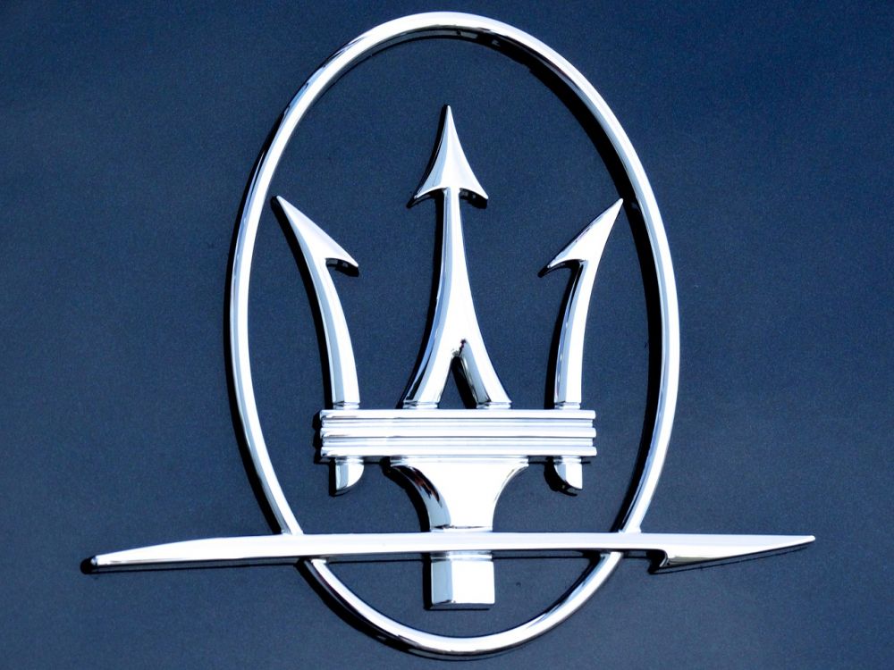 Bilmerker Logo: Et dybdegående studie om emblemene som kjennetegner bilmerker